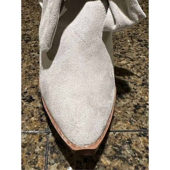 Like new Just Fab booties - Picture 8 of 9